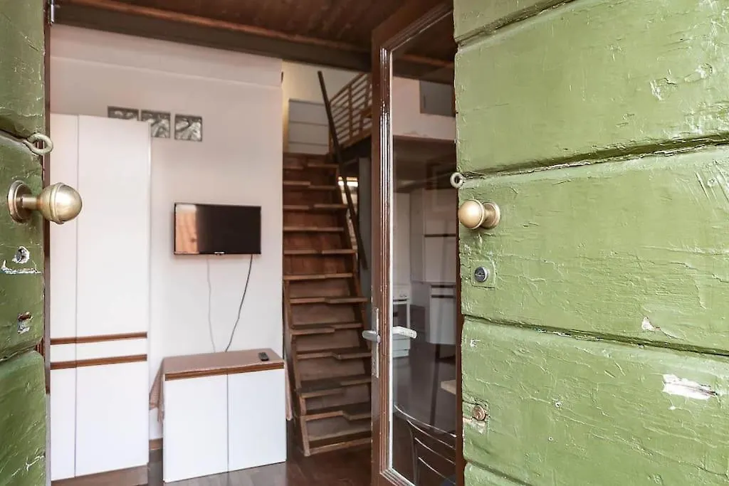 Navigli - Centro Vintage Apt - Movida&Free Wifi Apartment Milan