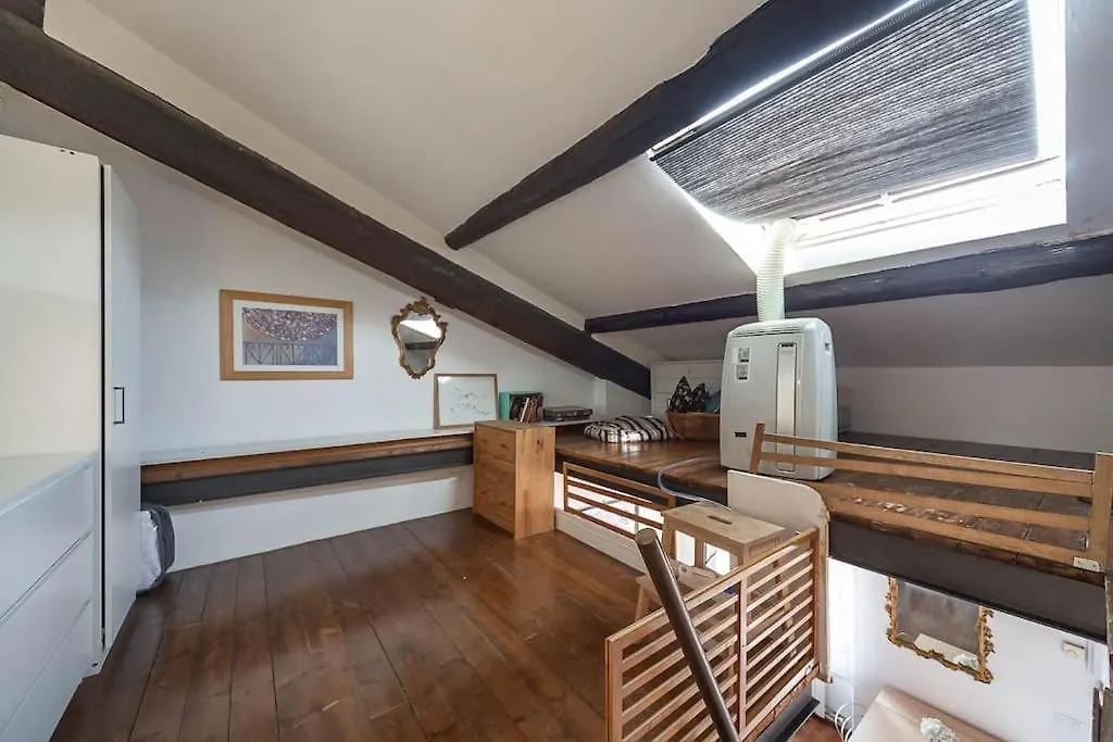 Navigli - Centro Vintage Apt - Movida&Free Wifi Apartment Milan