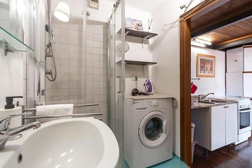 Navigli - Centro Vintage Apt - Movida&Free Wifi Apartment Milan Italy