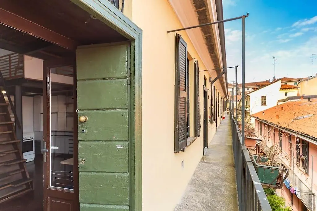 Navigli - Centro Vintage Apt - Movida&Free Wifi Apartment Milan